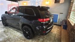 جیپ گراند شیرۆکی